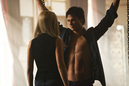 The-Vampire-Diaries-The-Murder-of-One-Season-3-Episode-18-12