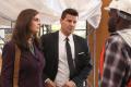 Bones-Ep802-Bones_and_Booth_are_stopped_on_site_sc-8_0076.jpg